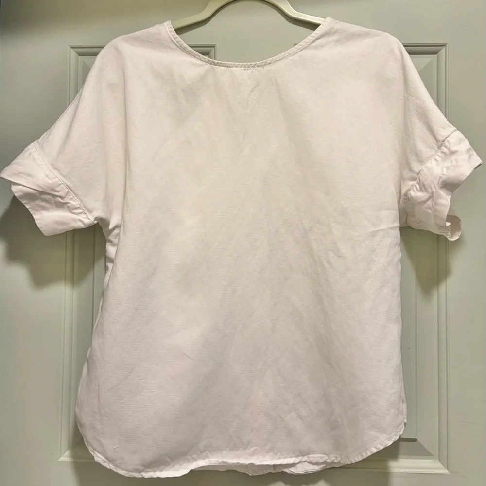 VETTA Cream Button-Down Women's Shirt - Picture 4 of 6